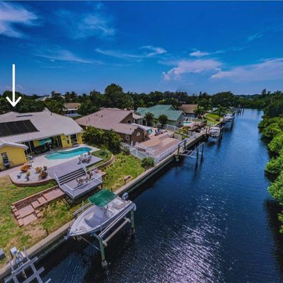 1110 Marina Dr, Tarpon Springs, FL 34689