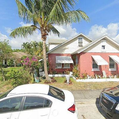 1117 N E St, Lake Worth Beach, FL 33460