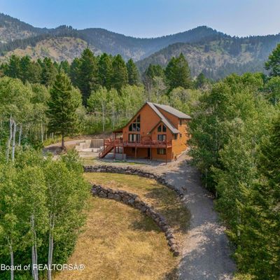 112 Alpenglow Cir, Star Valley Ranch, WY 83127