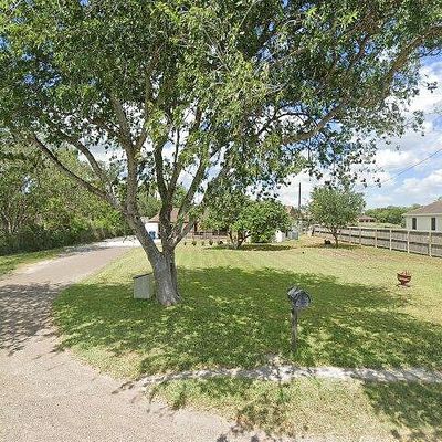 1151 Lion Lake Dr S, Weslaco, TX 78596