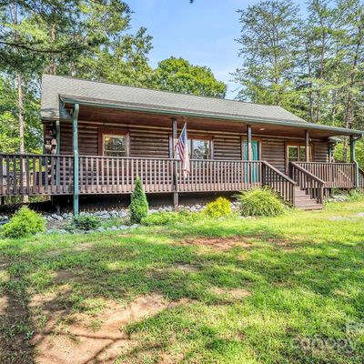 117 Jasmin Dr, Lake Lure, NC 28746