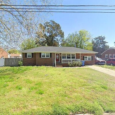 1204 Point Reel Rd, Chesapeake, VA 23325