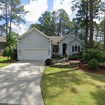 121 Triple Crown Cir, Southern Pines, NC 28387