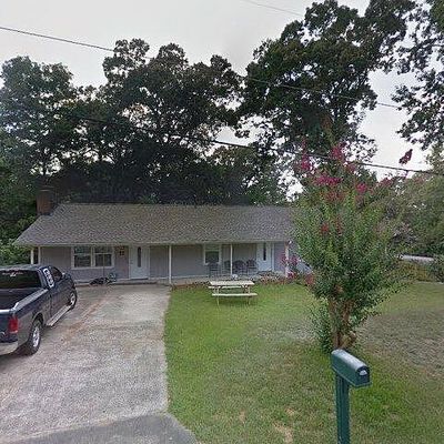 122 Chestnut Rd, Warner Robins, GA 31088