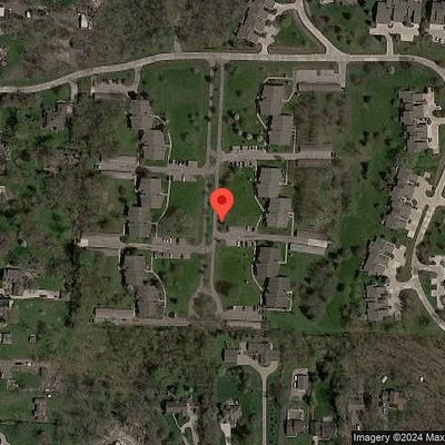 10180 Nancys Blvd #15, Grosse Ile, MI 48138