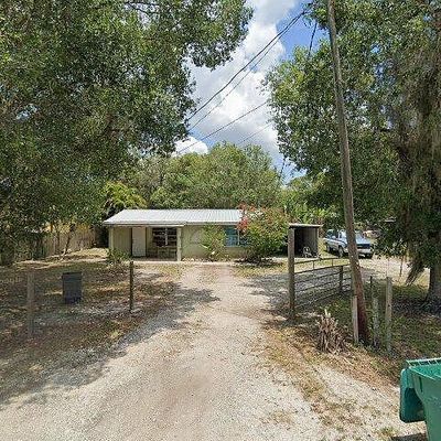 1041 Hull St, Labelle, FL 33935