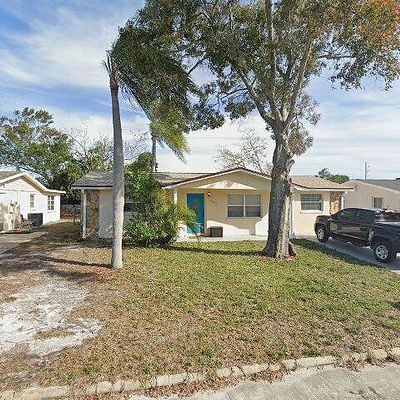 1042 Normandy Blvd, Holiday, FL 34691