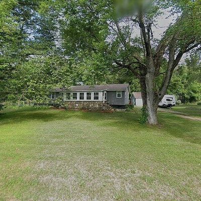 10865 N 22 Nd St, Plainwell, MI 49080