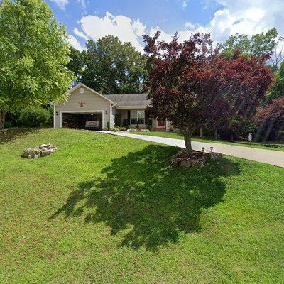 135 Whispering Hills Dr Se, Cleveland, TN 37323