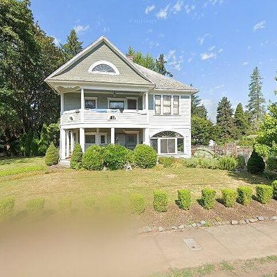 141 S 3 Rd St, Cottage Grove, OR 97424