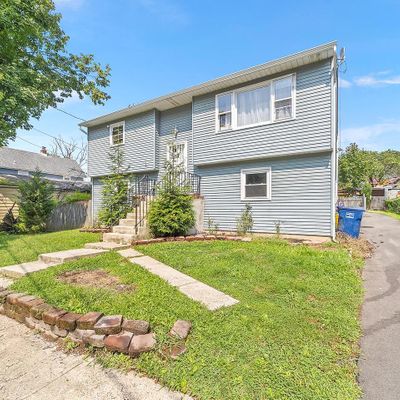 142 Lawn Park Ave, Lawrence Township, NJ 08648