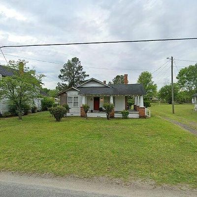 147 Beauregard St, Lake City, SC 29560