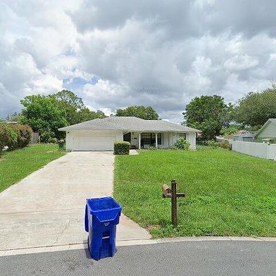 1313 Cove Pl, Tavares, FL 32778