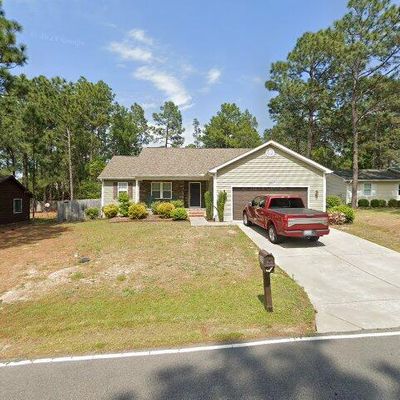 1325 Longleaf Dr E, Pinehurst, NC 28374