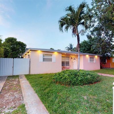 16901 Ne 8 Th Ave, North Miami Beach, FL 33162