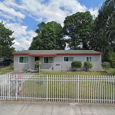 17221 Nw 37 Th Ave, Miami Gardens, FL 33056