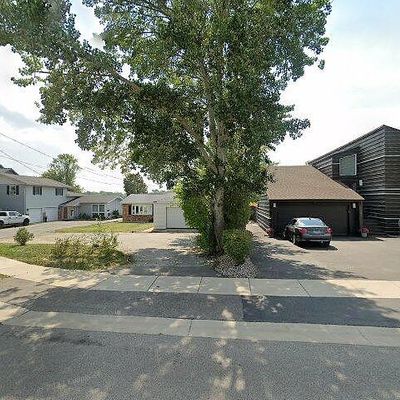 1723 E Grand Ave, Lindenhurst, IL 60046