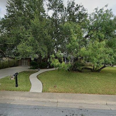 18 E Cowan Ter, Brownsville, TX 78521