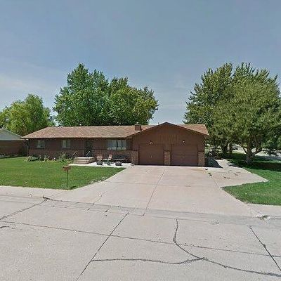 1836 Sherman Ct, Grand Island, NE 68803