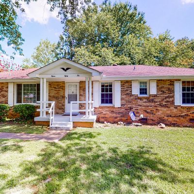 1582 Elberta Dr, Clarksville, TN 37042