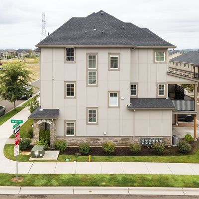 16052 Nw Pristine Ln, Portland, OR 97229