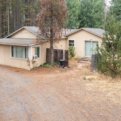 16122 Lava Dr, La Pine, OR 97739