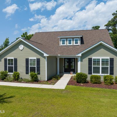 21 Grant Dr, Hampstead, NC 28443