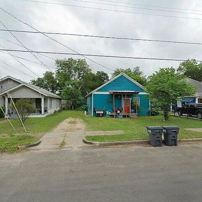 2110 Alexander Ave, Waco, TX 76708