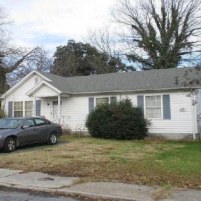 215 Cedar St, Pocomoke City, MD 21851