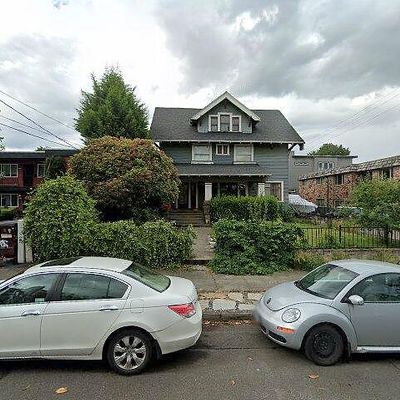 2157 Ne Halsey St, Portland, OR 97232