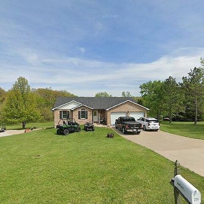 219 Shangri La Rd, Centertown, MO 65023