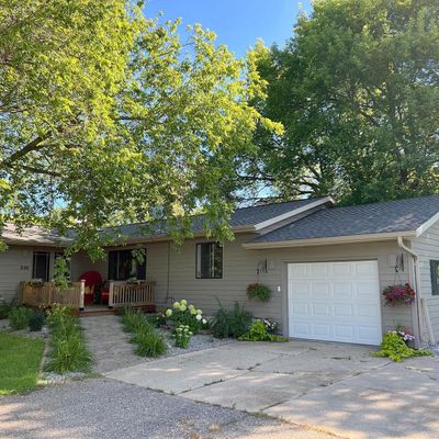 220 Minnesota Ave Ne, Warroad, MN 56763