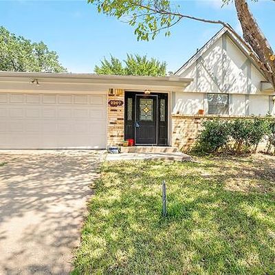 2207 Benbrook Dr, Carrollton, TX 75007