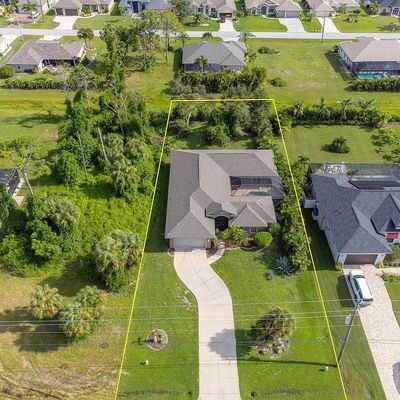 222 Rotonda Blvd E, Rotonda West, FL 33947