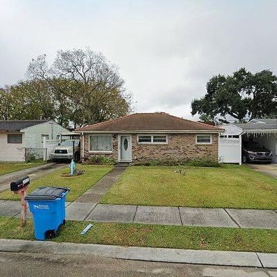 2229 Marietta St, Chalmette, LA 70043