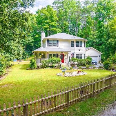 224 Concord Ln, Tuckasegee, NC 28783