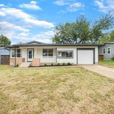 225 W Cedar St, Hurst, TX 76053