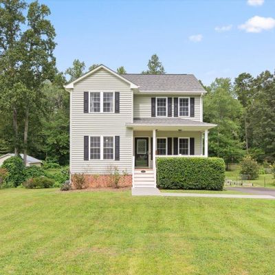 225 Sunnydale Ave, Appomattox, VA 24522