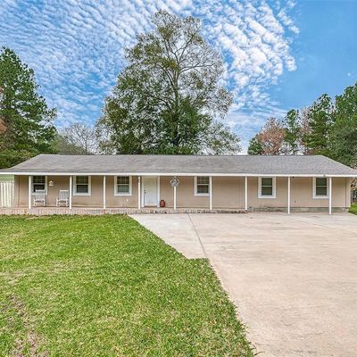 231 Mustang Rd, Cleveland, TX 77328