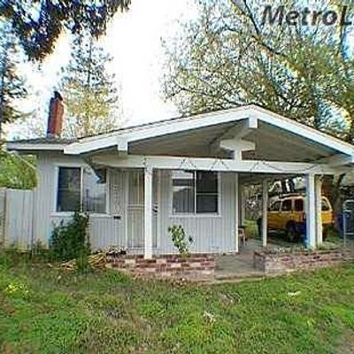 2320 Grove Ave, Sacramento, CA 95815