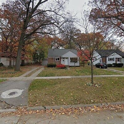 23530 Rensselaer St, Oak Park, MI 48237