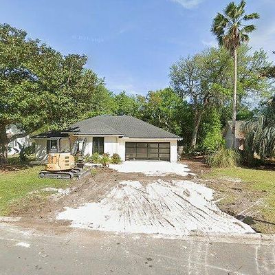 2356 Pirates Bay Dr, Fernandina Beach, FL 32034