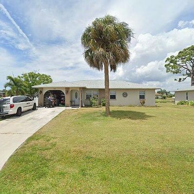 193 Caddy Rd, Rotonda West, FL 33947