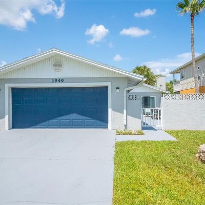 1949 N Daytona Ave, Flagler Beach, FL 32136