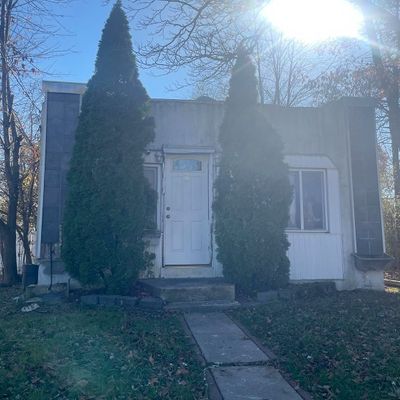 2 Conover Ave, Ewing, NJ 08638