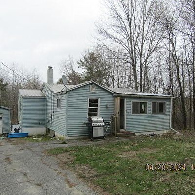 200 Back St, North Monmouth, ME 04265