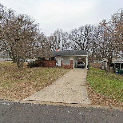 200 Ben Nevis Rd, Saint Louis, MO 63137