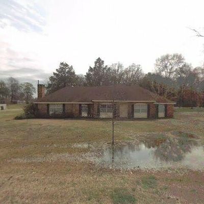 201 Jasmine St, Jonesville, LA 71343