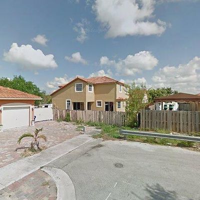 20101 Nw 81 St Ct, Hialeah, FL 33015