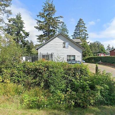 2015 201 St St, Ocean Park, WA 98640